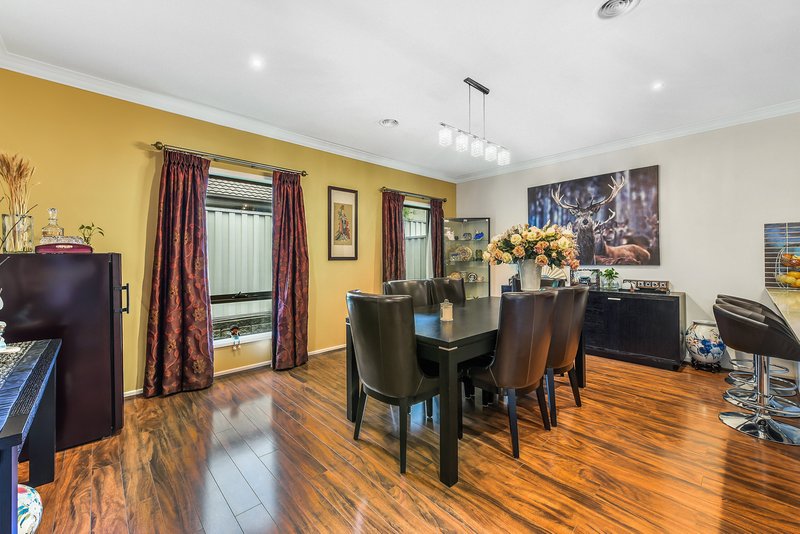 Photo - 4 Whitehaven Street, Berwick VIC 3806 - Image 8