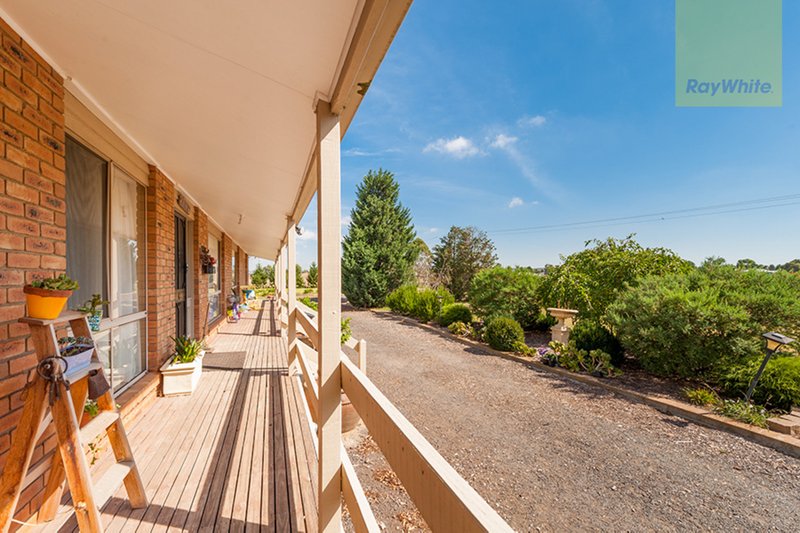 Photo - 4 Whiteside Street, Beveridge VIC 3753 - Image 4