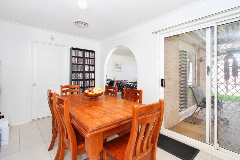 Photo - 4 Wicklow Place, Rouse Hill NSW 2155 - Image 4