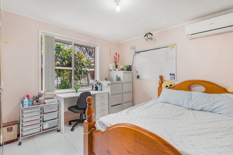 Photo - 4 Willan Drive, Cartwright NSW 2168 - Image 4