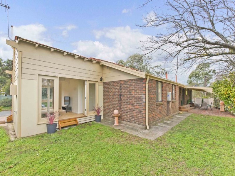 Photo - 4 Williams Street, Mount Barker SA 5251 - Image 15