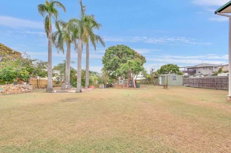 Photo - 4 Williamson Street, West Gladstone QLD 4680 - Image 15