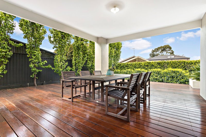 Photo - 4 Willow Avenue, Glen Waverley VIC 3150 - Image 10