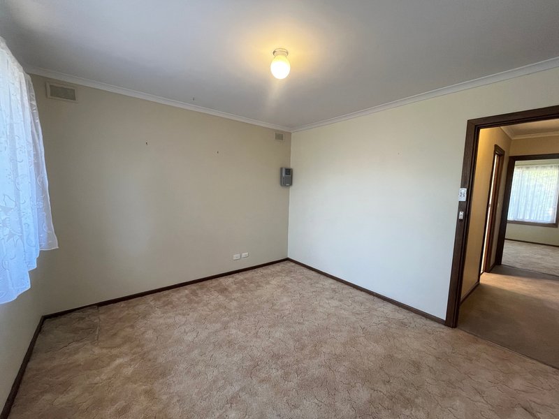 Photo - 4 Wilson Street, Whyalla Playford SA 5600 - Image 11