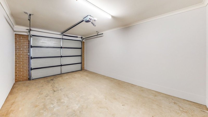 Photo - 4 Wilton Street, Cranbourne West VIC 3977 - Image 12