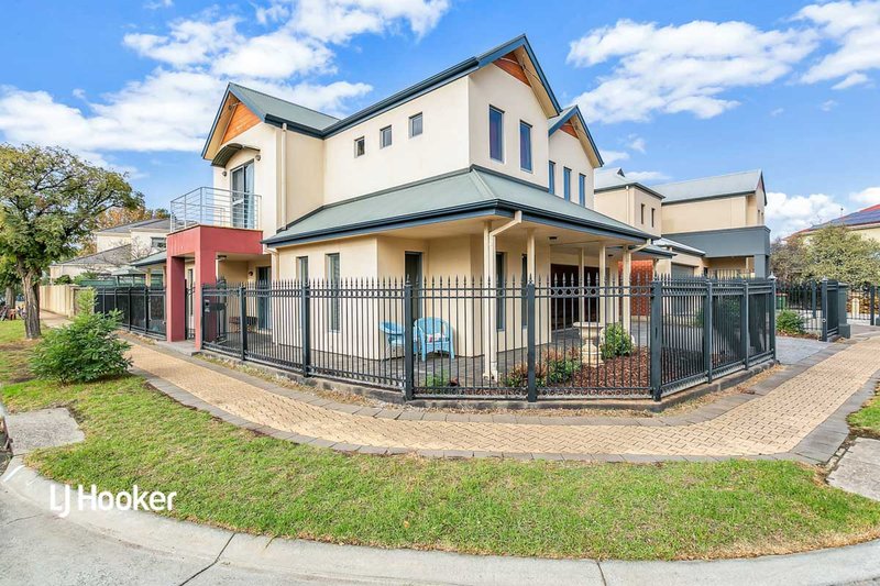 4 Windermere Crescent, Mawson Lakes SA 5095