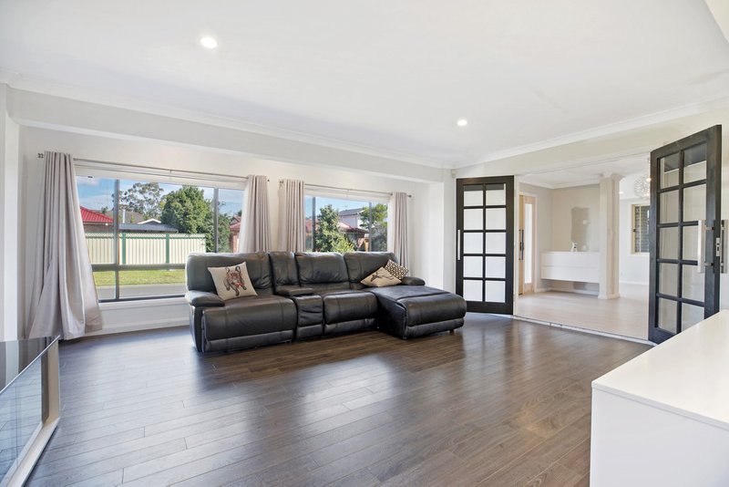 Photo - 4 Wollabi Crescent, Glenmore Park NSW 2745 - Image 4