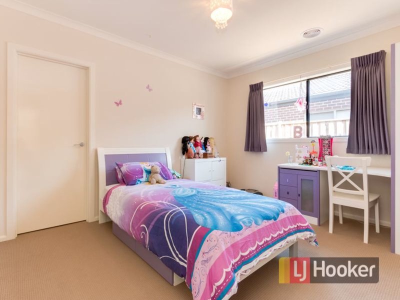 Photo - 4 Wombat Court, Narre Warren South VIC 3805 - Image 13