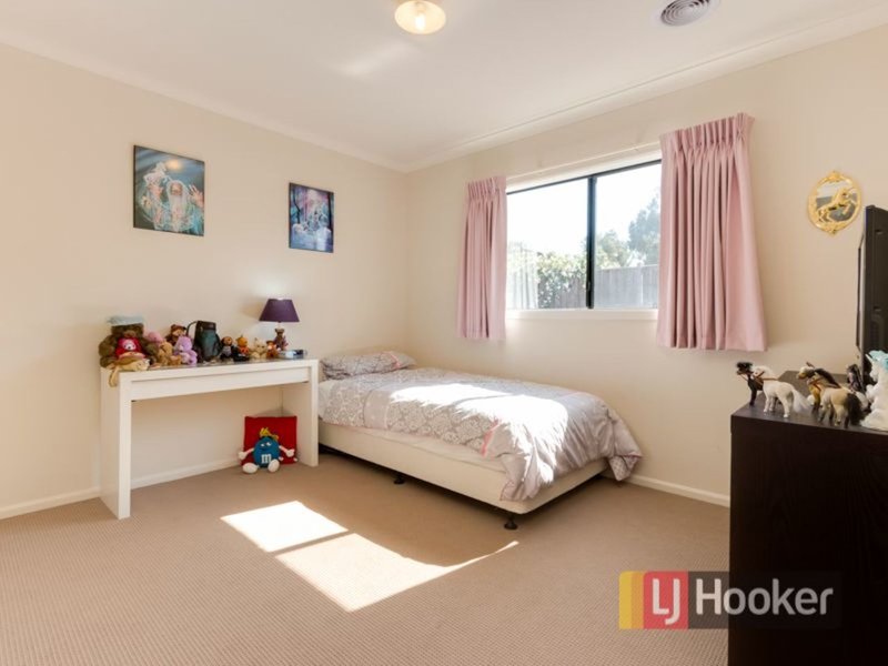 Photo - 4 Wombat Court, Narre Warren South VIC 3805 - Image 14