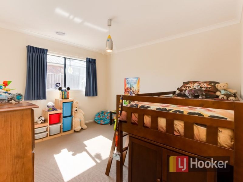 Photo - 4 Wombat Court, Narre Warren South VIC 3805 - Image 16