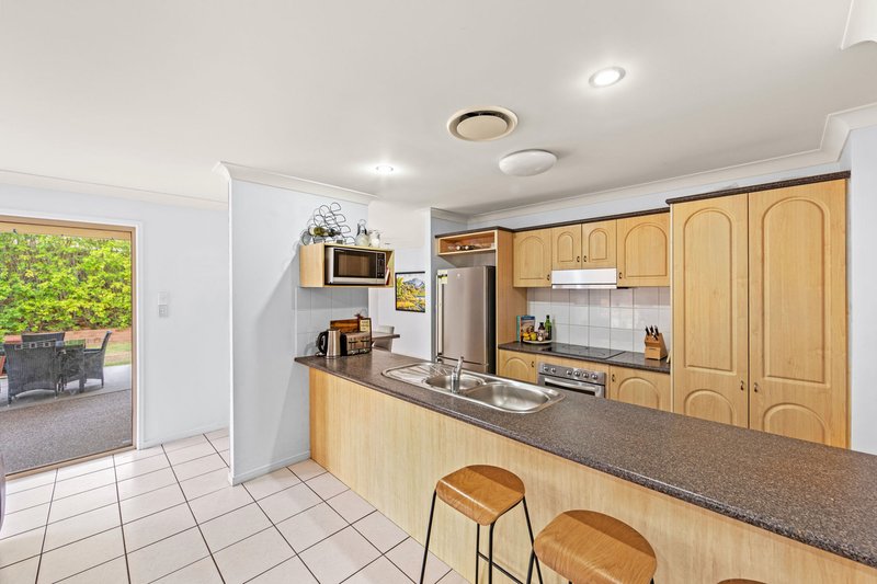 Photo - 4 Woodbine Court, Parkwood QLD 4214 - Image 4