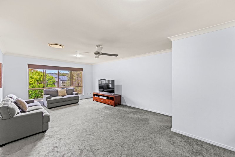 Photo - 4 Woodbine Court, Parkwood QLD 4214 - Image 6