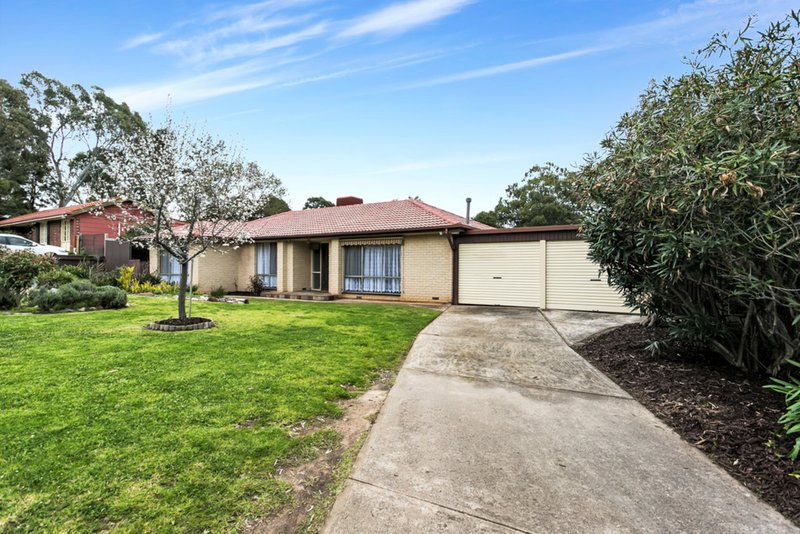 Photo - 4 Woodhall Drive, Happy Valley SA 5159 - Image 1