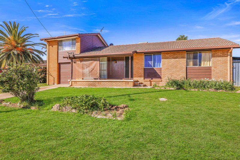 4 Woodhill Place, Tamworth NSW 2340