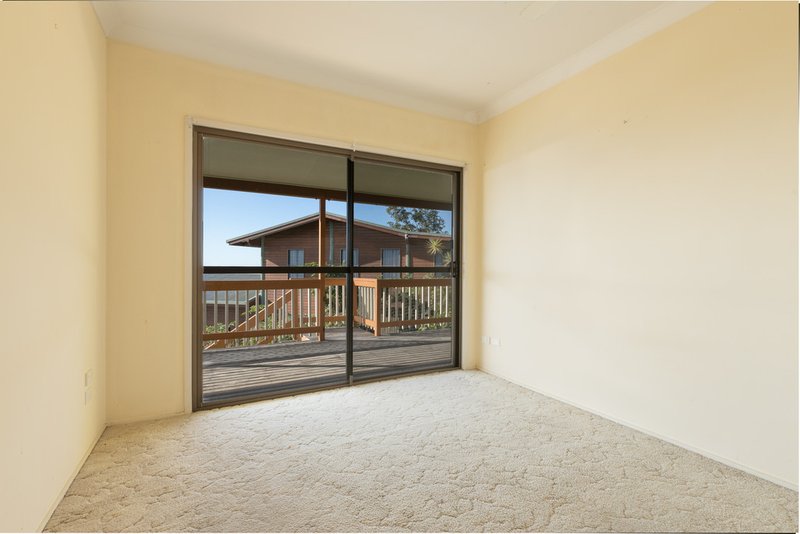 Photo - 4 Woodwark Crescent, Cannonvale QLD 4802 - Image 16