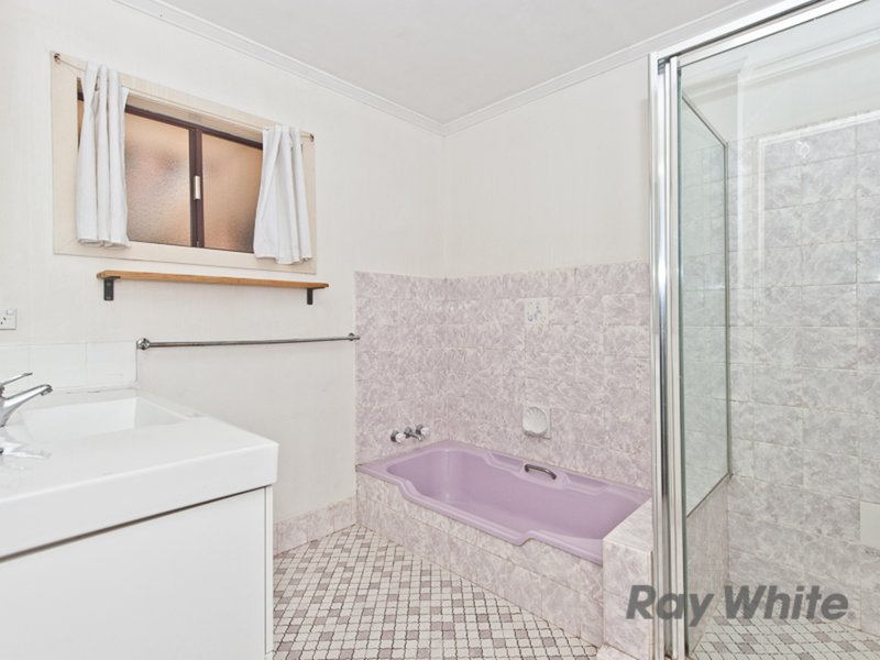 Photo - 4 Wordsworth Street, Strathpine QLD 4500 - Image 10