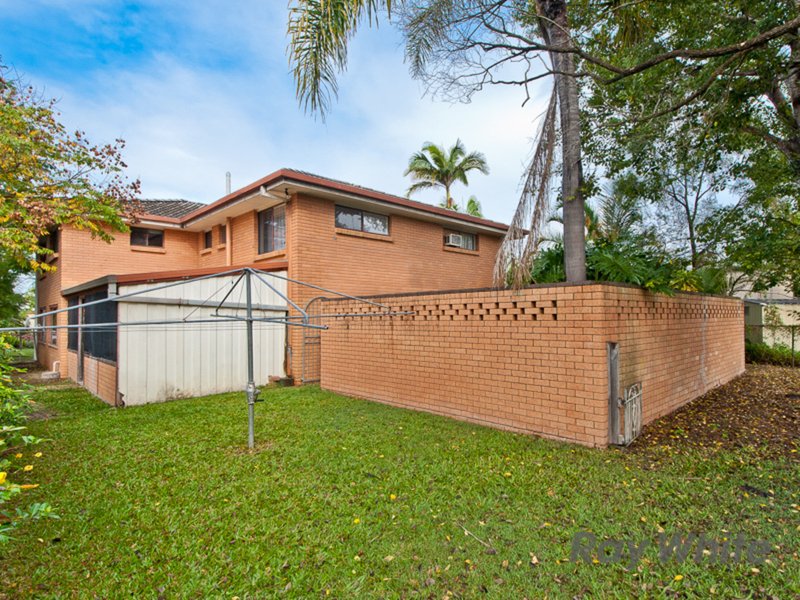 Photo - 4 Wordsworth Street, Strathpine QLD 4500 - Image 15