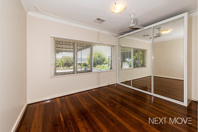 Photo - 4 Worley St , Willagee WA 6156 - Image 7