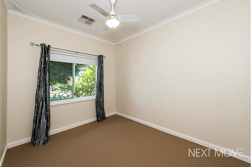 Photo - 4 Worley St , Willagee WA 6156 - Image 9