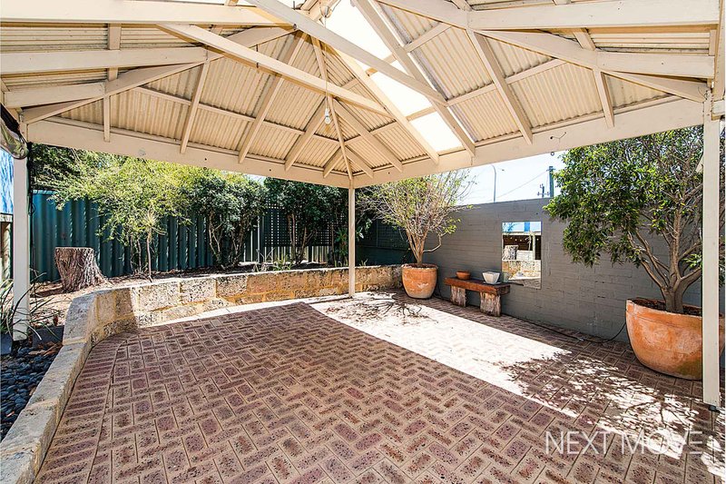 Photo - 4 Worley St , Willagee WA 6156 - Image 16