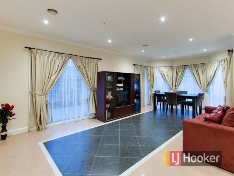 Photo - 4 Wynen Court, Narre Warren VIC 3805 - Image 9