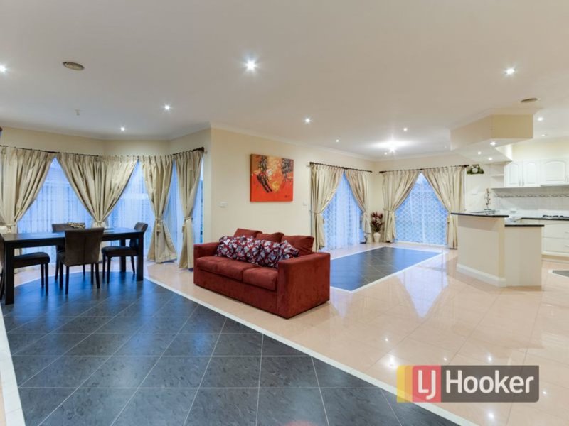 Photo - 4 Wynen Court, Narre Warren VIC 3805 - Image 10