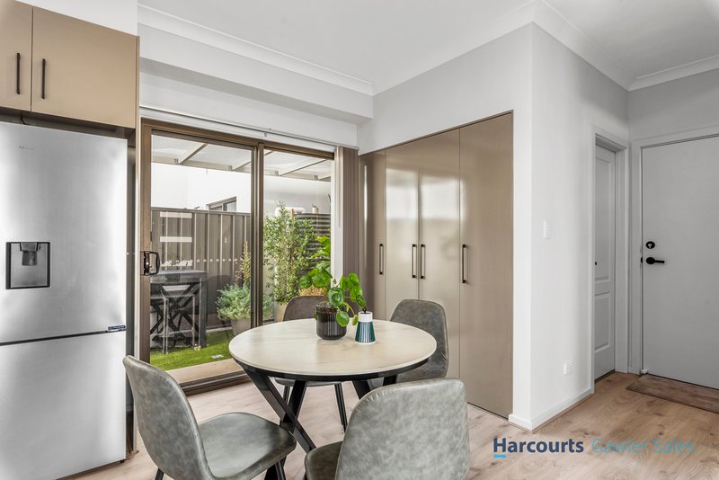 Photo - 4 Wyong Crescent, Andrews Farm SA 5114 - Image 6