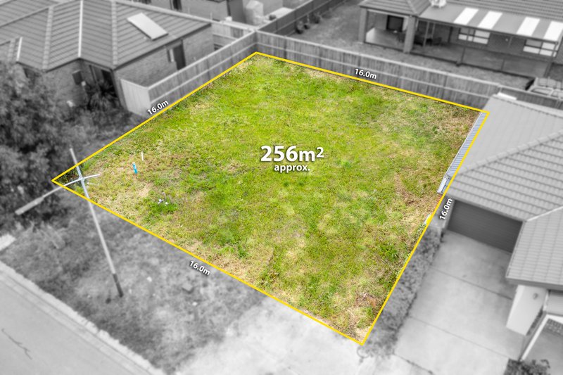 4 Yan Yean Avenue, Wallan VIC 3756