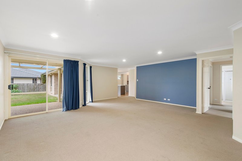 Photo - 4 Yass Court, Port Macquarie NSW 2444 - Image 6