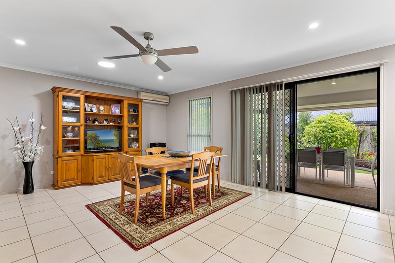 Photo - 4 Yellow Cedar Pl , Palmwoods QLD 4555 - Image 4