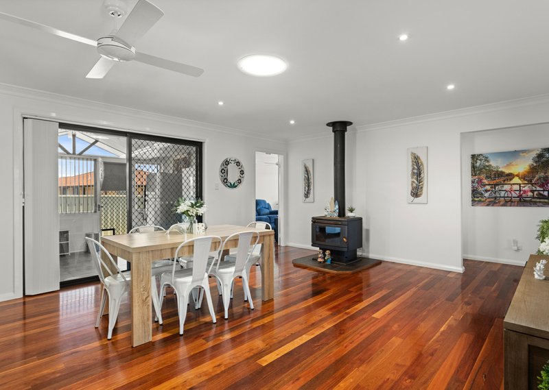 Photo - 4 Yellowfin Avenue, Old Bar NSW 2430 - Image 7