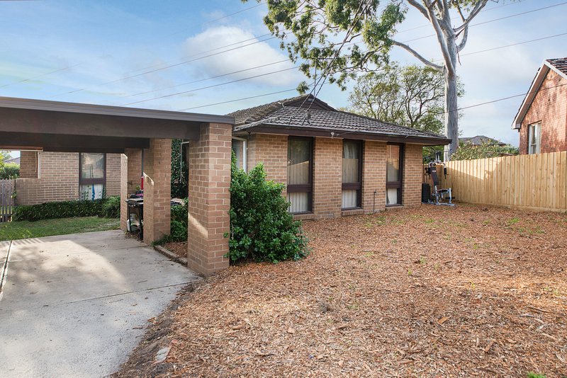 4 Yongala Court, Clayton South VIC 3169