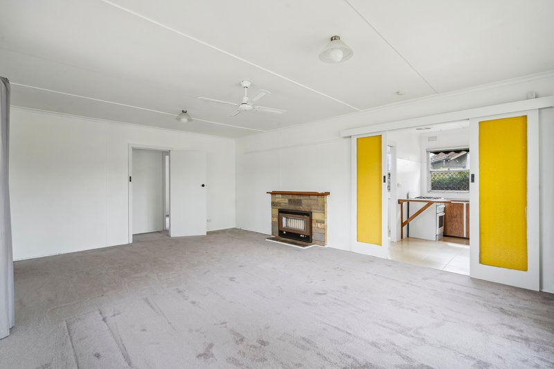 Photo - 4 Yungera Street, Fawkner VIC 3060 - Image 2