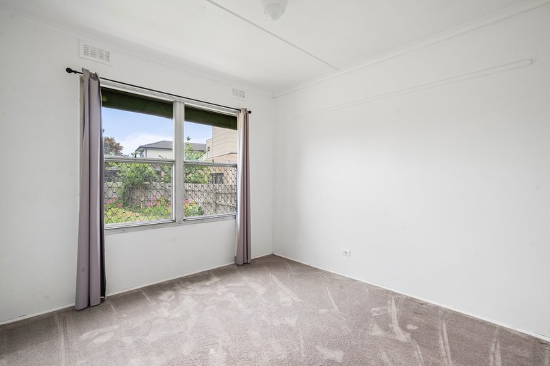 Photo - 4 Yungera Street, Fawkner VIC 3060 - Image 8