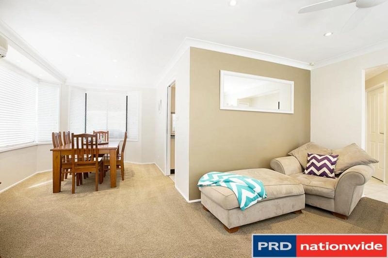 Photo - 4 Yuroka Street, Glenmore Park NSW 2745 - Image 3