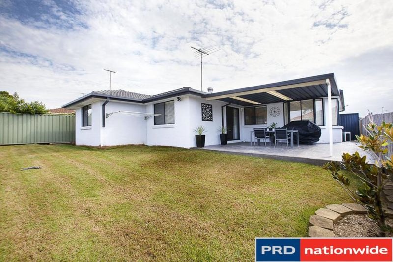 Photo - 4 Yuroka Street, Glenmore Park NSW 2745 - Image 9