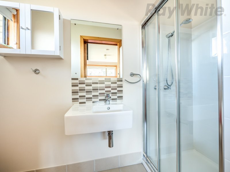 Photo - 4 Zenith Court, Howrah TAS 7018 - Image 11