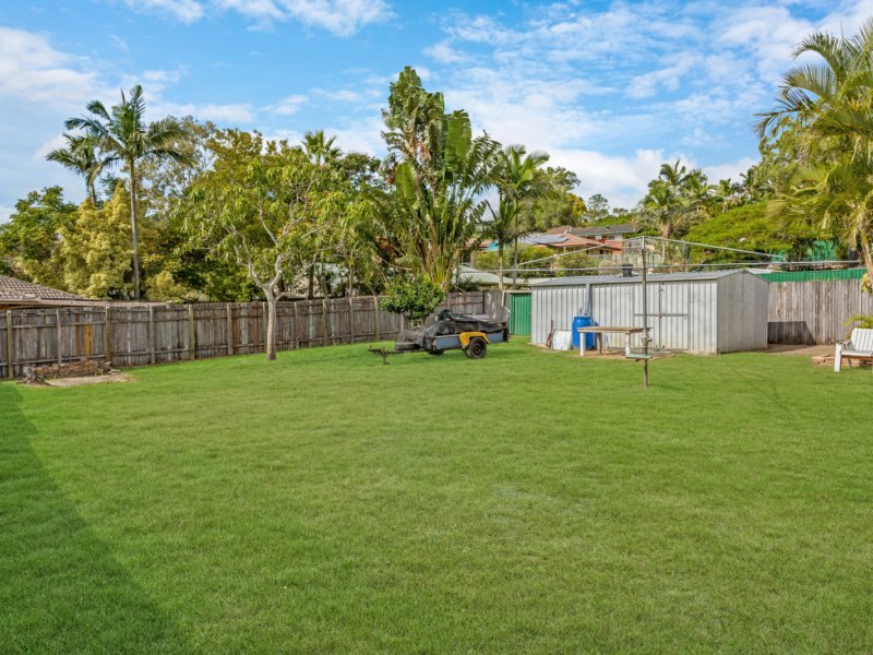 Photo - 4 Zephyr St , Nerang QLD 4211 - Image 2