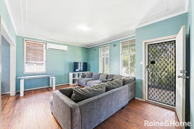 Photo - 40 & 40A Adams Crescent, St Marys NSW 2760 - Image 10