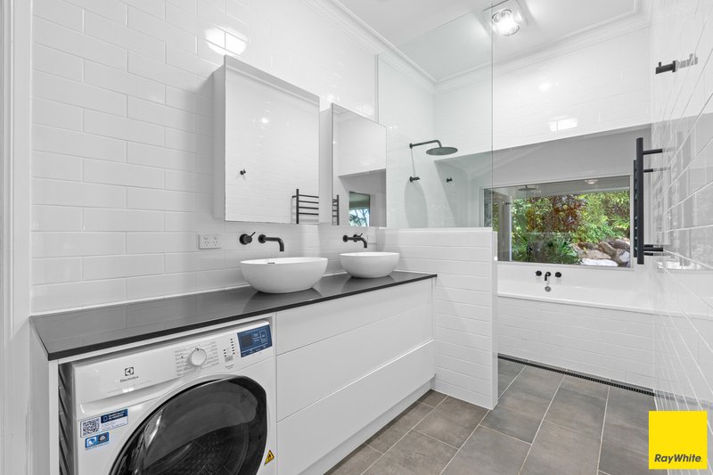 Photo - 40-42 Walsh Street, Edge Hill QLD 4870 - Image 13