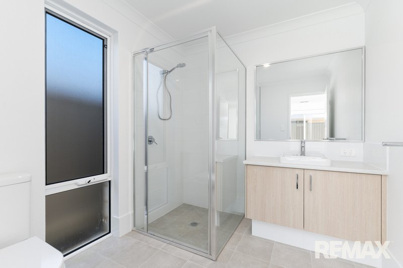 Photo - 40 Affinity Circuit, Yanchep WA 6035 - Image 9