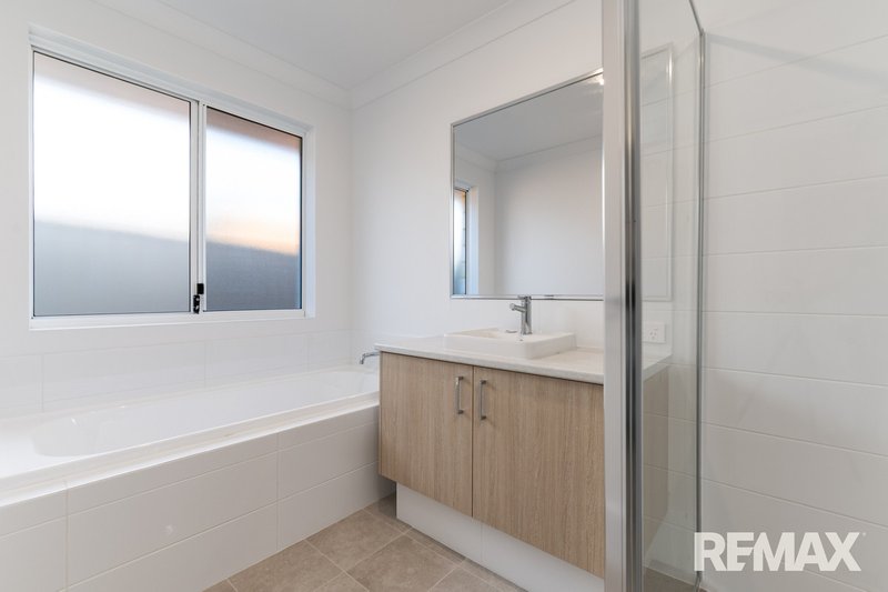 Photo - 40 Affinity Circuit, Yanchep WA 6035 - Image 16