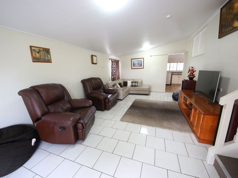 Photo - 40 Albert Crescent, Ayr QLD 4807 - Image 7