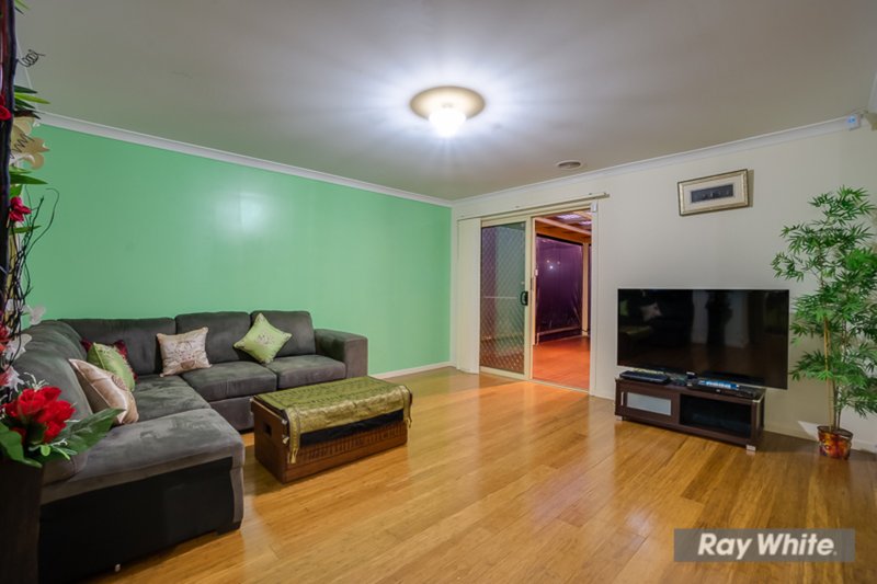 Photo - 40 Aldridge Road, Wyndham Vale VIC 3024 - Image 7