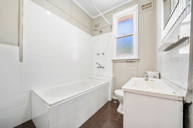 Photo - 40 Allen Road, Blacktown NSW 2148 - Image 4