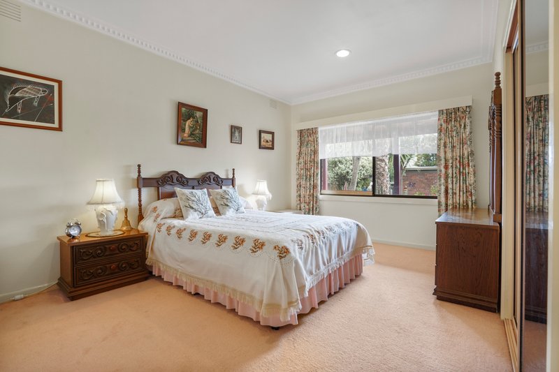 Photo - 40 Ambrie Crescent, Noble Park VIC 3174 - Image 9