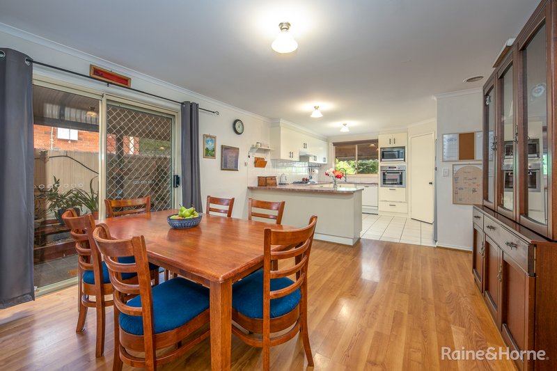 Photo - 40 Anderson Road, Sunbury VIC 3429 - Image 5