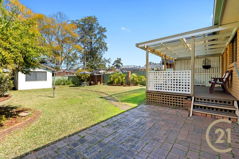 Photo - 40 Araluen Avenue, Moorebank NSW 2170 - Image 4