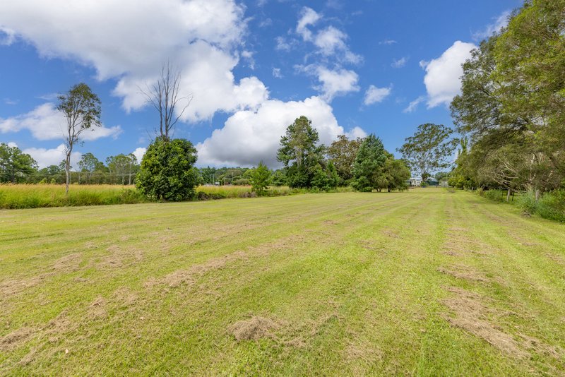 Photo - 40 Archer Street, Woodford QLD 4514 - Image 6