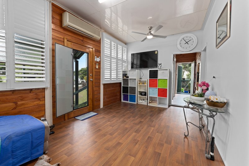 Photo - 40 Archer Street, Woodford QLD 4514 - Image 7